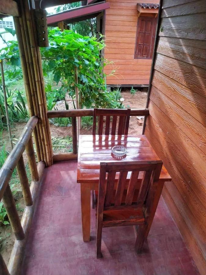 Nana Bungalows Ban Tan ภายนอก รูปภาพ