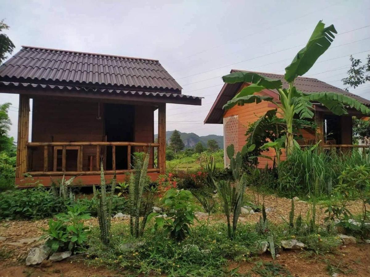 Nana Bungalows Ban Tan ภายนอก รูปภาพ