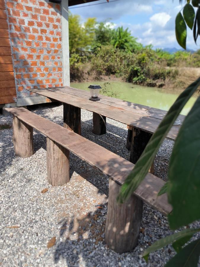 Nana Bungalows Ban Tan ภายนอก รูปภาพ